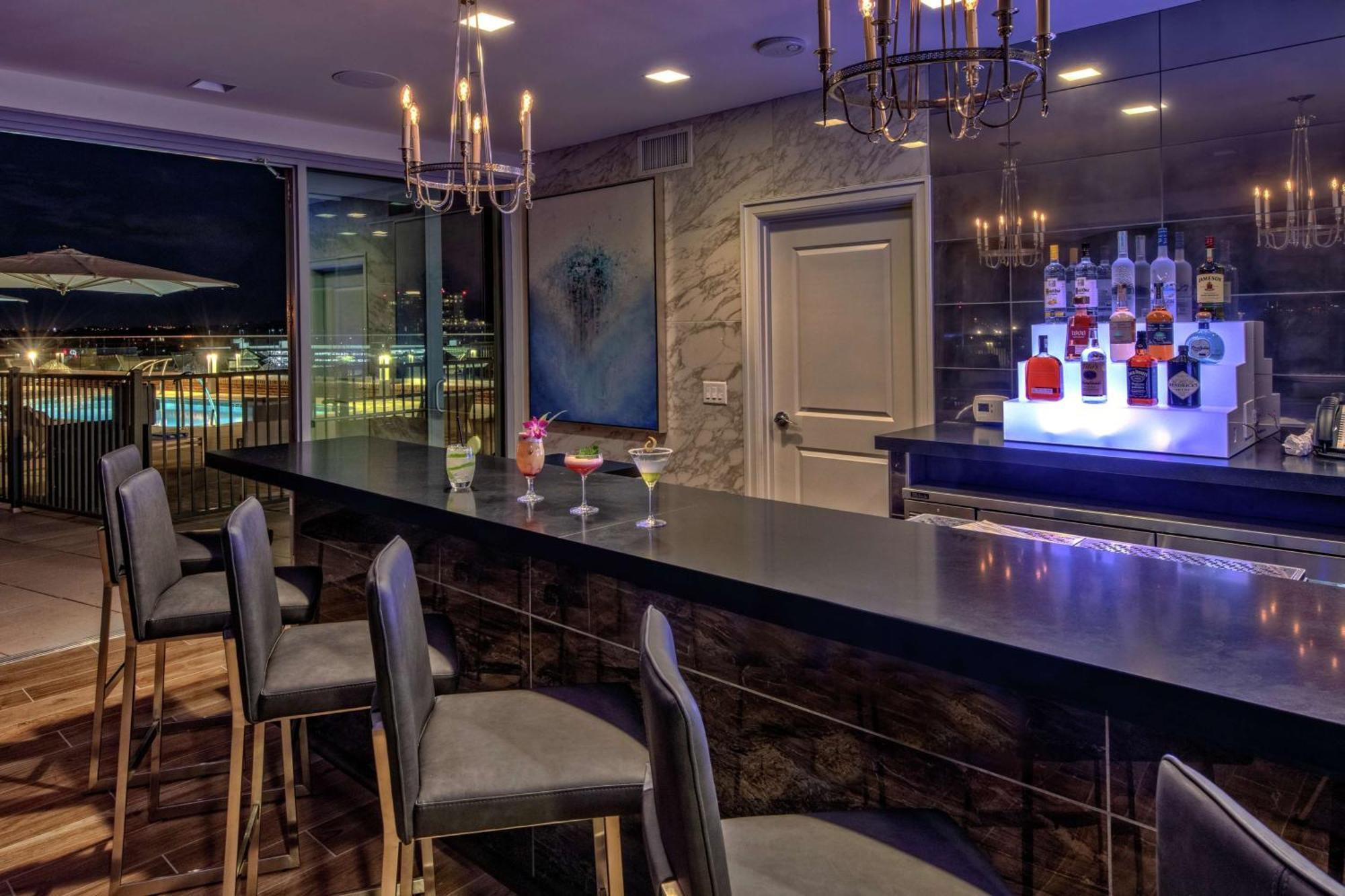 Hilton Hills Hotel