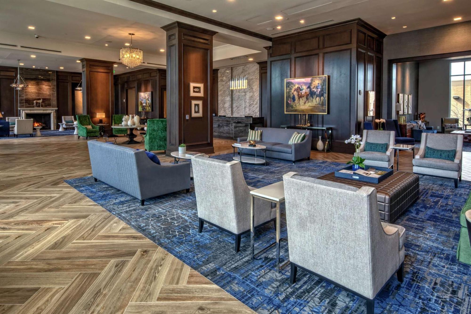 Hotel Hilton Hills